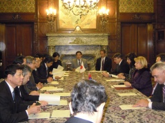 28 November 2011 National Assembly Speaker Prof. Dr Slavica Djukic Dejanovic talks to the Speaker of the Japanese Parliament’s Lower House Takahiro Yokomichi